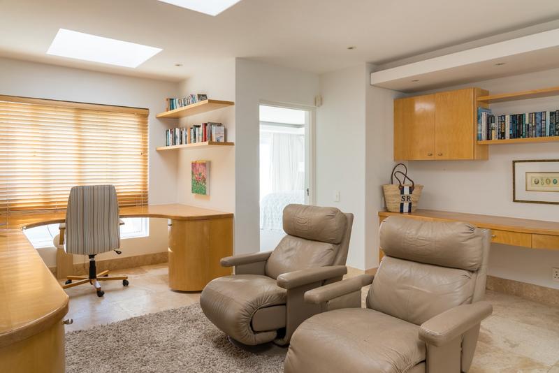 To Let 7 Bedroom Property for Rent in Seaside Longships Western Cape